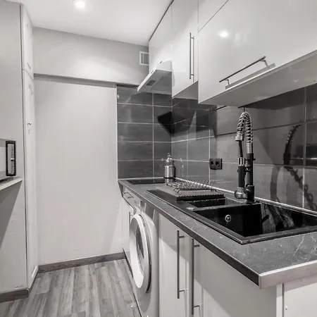 Apartment Bh - Palace Adly - New Cozy Flat Near City Center *