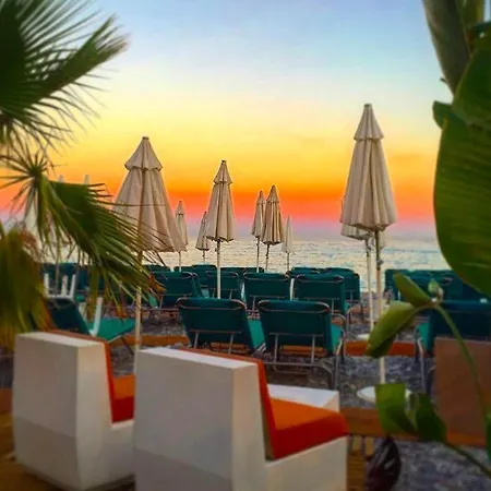 Vila T4 Promenade Des *