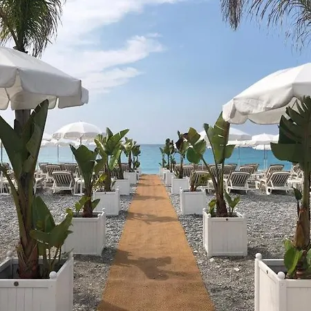 Vila T4 Promenade Des *