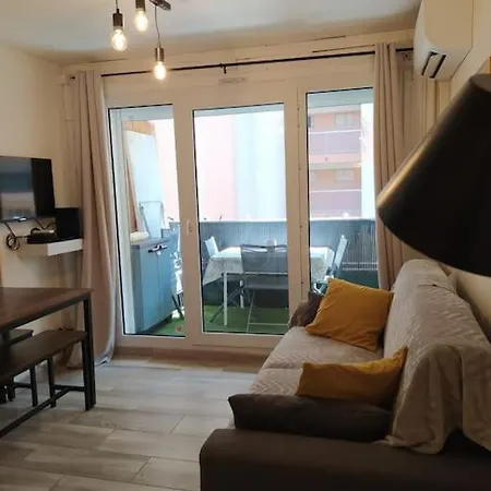 Apartment Climatise, 50 M De La Prom, Wifi Nizza