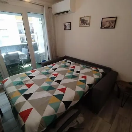 Apartment Climatise, 50 M De La Prom, Wifi Nizza