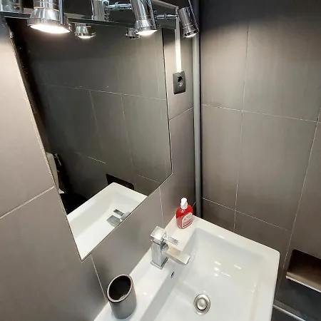 Bh - Rossetti - 4 Pers, Promenade, Vieille Ville. Apartment