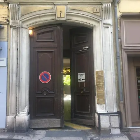 Au Coeur De Apartment *