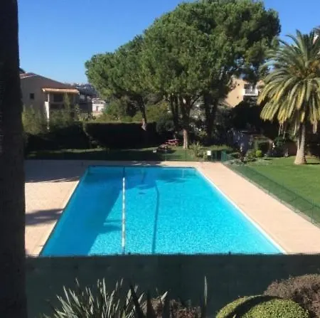 En Avec Piscine, Cinema *