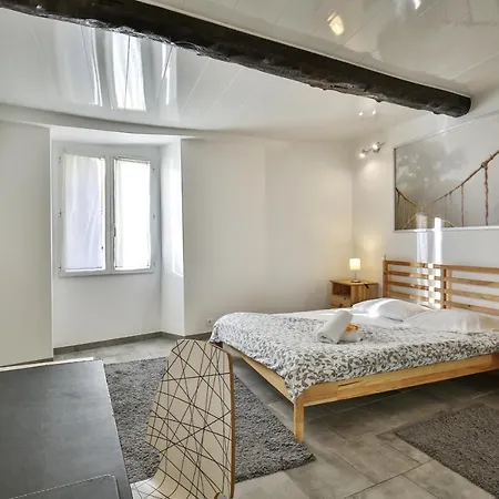 Apartment Jolie 2 Pieces Quartier Bonaparte/ Clim Nice