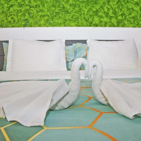 Luxury Garden Jacuzzi Promenade Nice