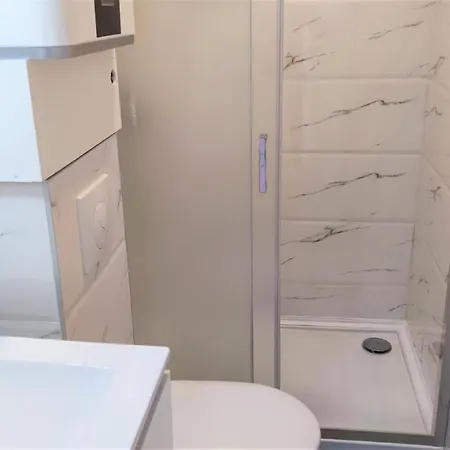 Delille Centre 19 Apartment