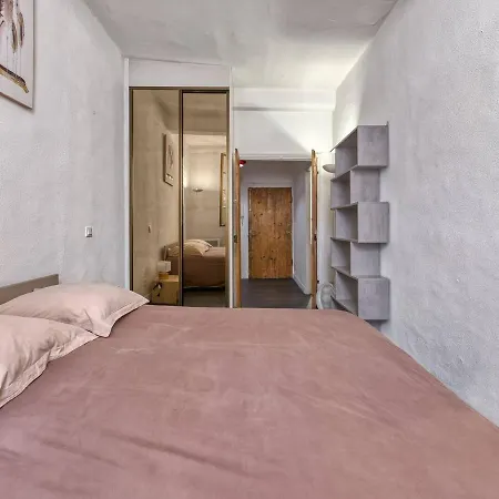 Vecchio Droite Apartment Nice