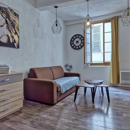 Apartment Vecchio Droite Nice