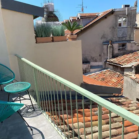 Cozy With Terrace - Old Town Nice
