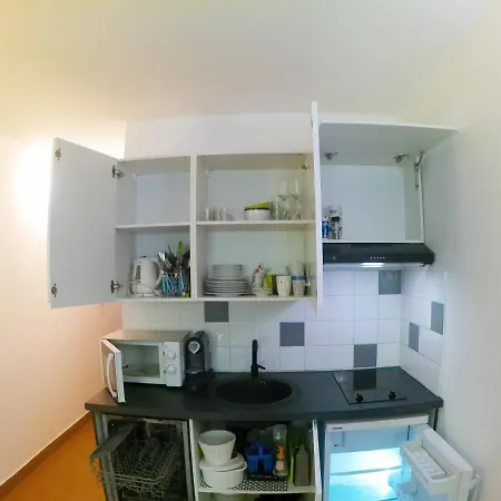 Apartment 25 Joseph Giordan *