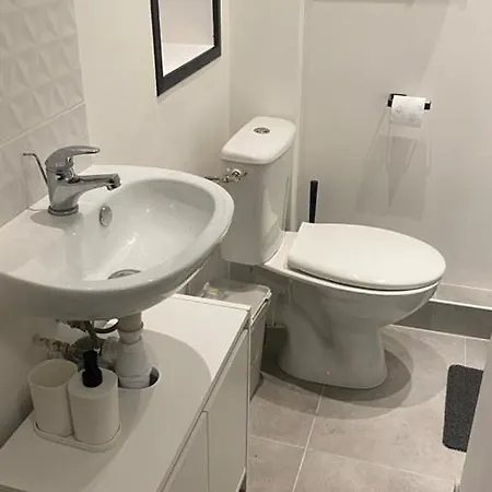 Apartamento Studette Pres De La Gare De