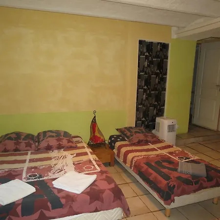 Villa Aramis Guesthouse Bed & Breakfast 3*
