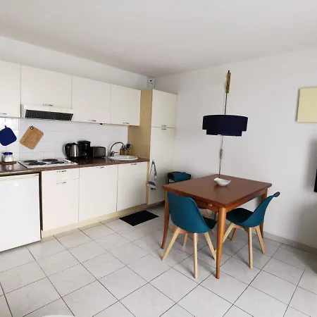Le Grand Bleu Fshh Apartment