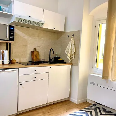 Cosy Modern In The Heart Of With Ac * ニース