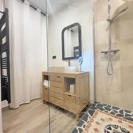 Apartment Nestor&jeeves - Blue Pearl - Port Area - Close Old Town *