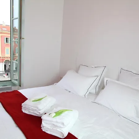 Aparthotel Massena 4*