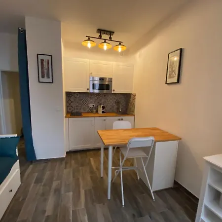 Apartment Vieille