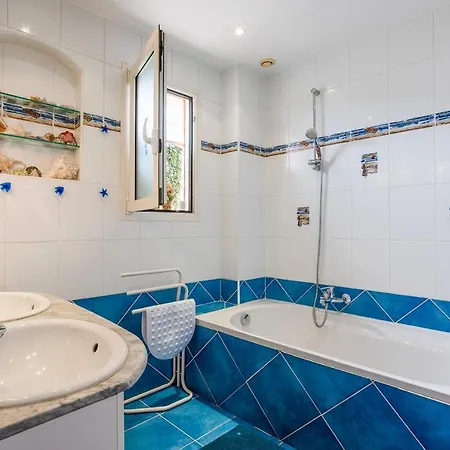 Вилла Escalinada Vi4310 By Riviera Homes *