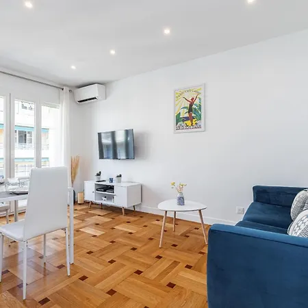 Quiet 1 Bdr Downtown Terrace Ac & Parking Nice