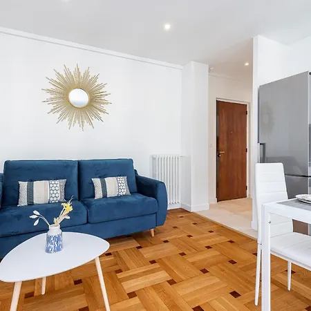 Quiet 1 Bdr Downtown Terrace Ac & Parking Nice