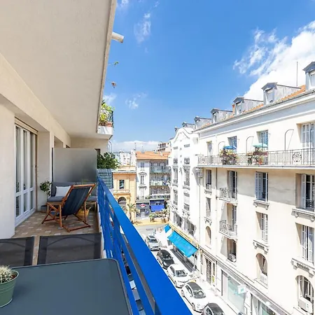 Quiet 1 Bdr Downtown Terrace Ac & Parking Apartment *
