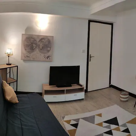 Entier Cessole-liberation, 4 Personnes, 2 Chambres, 40m2 Appartement *