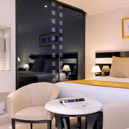 Aston La Scala 4*