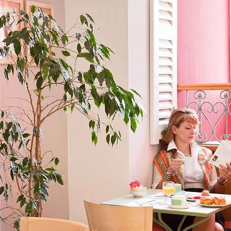 Mercure Marche Aux Fleurs ניס