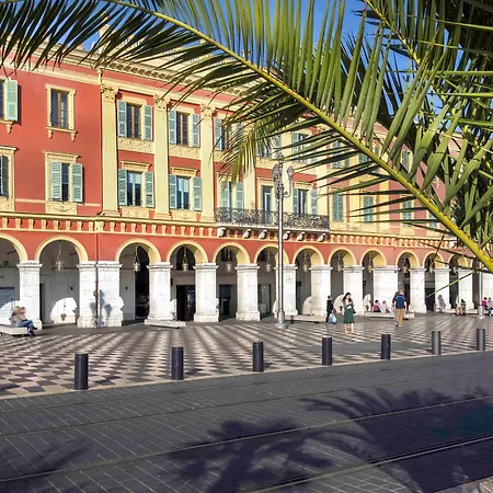 Mercure Marche Aux Fleurs 4* ניס