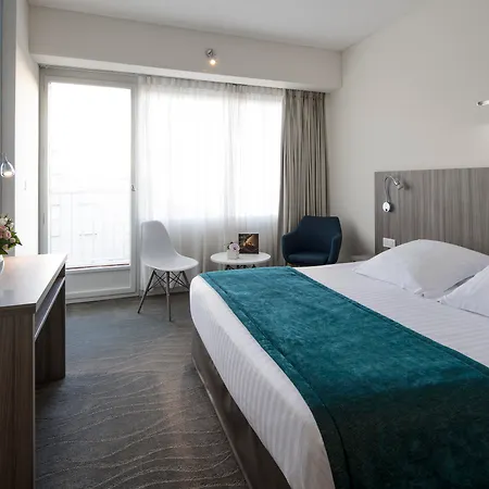 Splendid Y Hotel