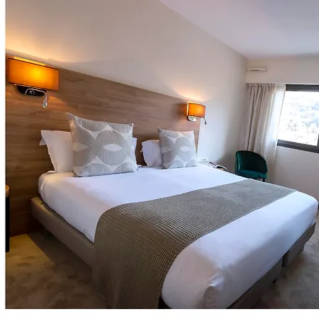 Servotel Saint-vincent 4* Nice