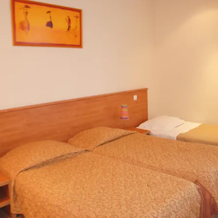 Hotel Azurea 3*