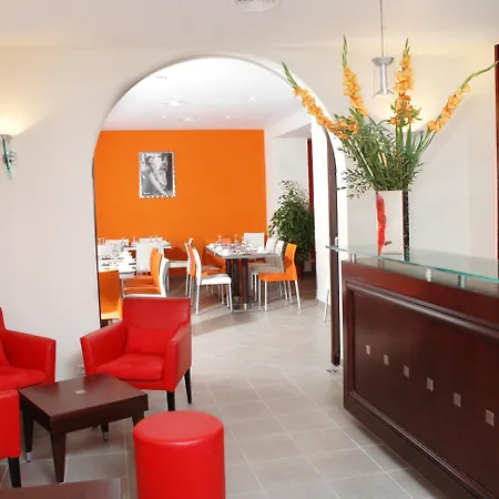Azurea Hotel
