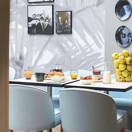 Hotel Ibis Styles Centre Port 3*