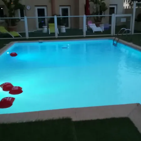 إيبيس سنتر غار