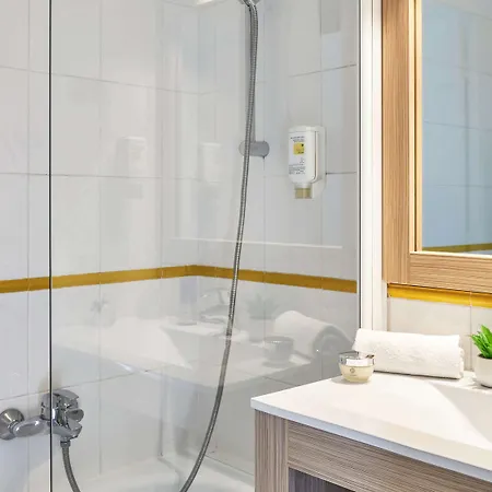 Lägenhetshotell Adagio Access Magnan 2*