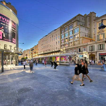 Lägenhetshotell Adagio Access Magnan