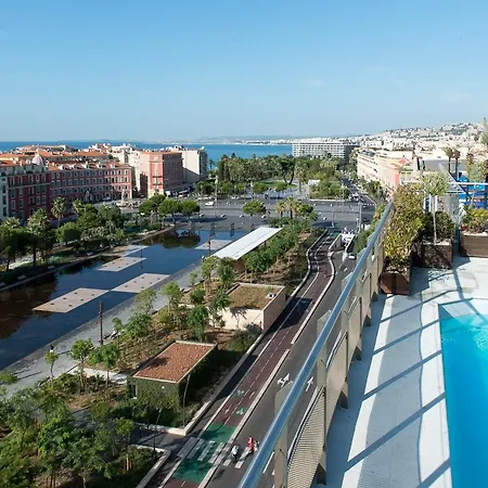 Aston La Scala Hotel 4*