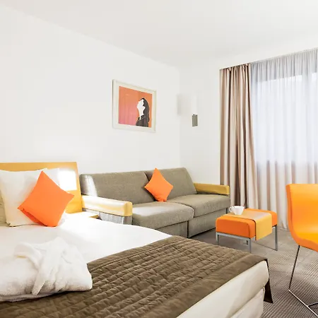 Novotel Centre Vieux 4* Νίκαια