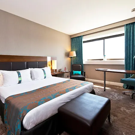 Holiday By Ihg 4* Nice