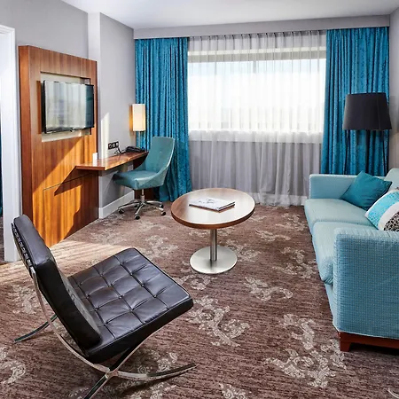 Holiday By Ihg 4* Nice