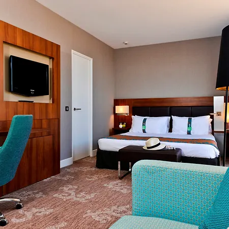 Holiday By Ihg 4* Nice