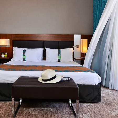 Hotel Holiday By Ihg Nice