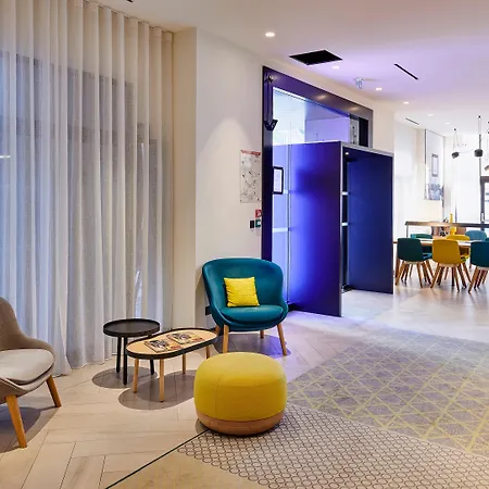 Hotel Holiday By Ihg 4*