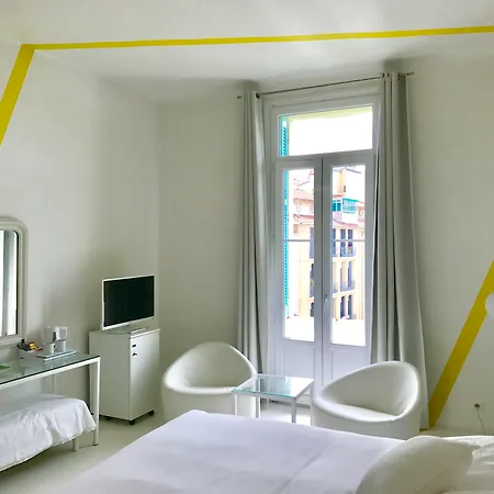 Le Windsor, Jungle Art Otel 4*
