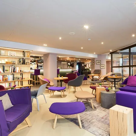 Hotel Campanile Aeroport