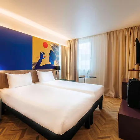 Ibis Styles Aeroport Arenas Ξενοδοχείο 3*