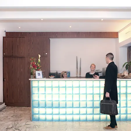 Esprit D'azur 3* Nizza