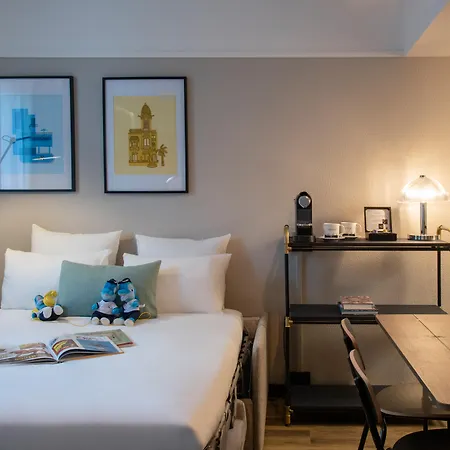 Novotel Airport Hotel